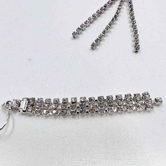 NWT - Indeed - Clear Rhinestone 3 Strand Dangle Silver Tone Fishhook Earrings - Picture 6 of 9